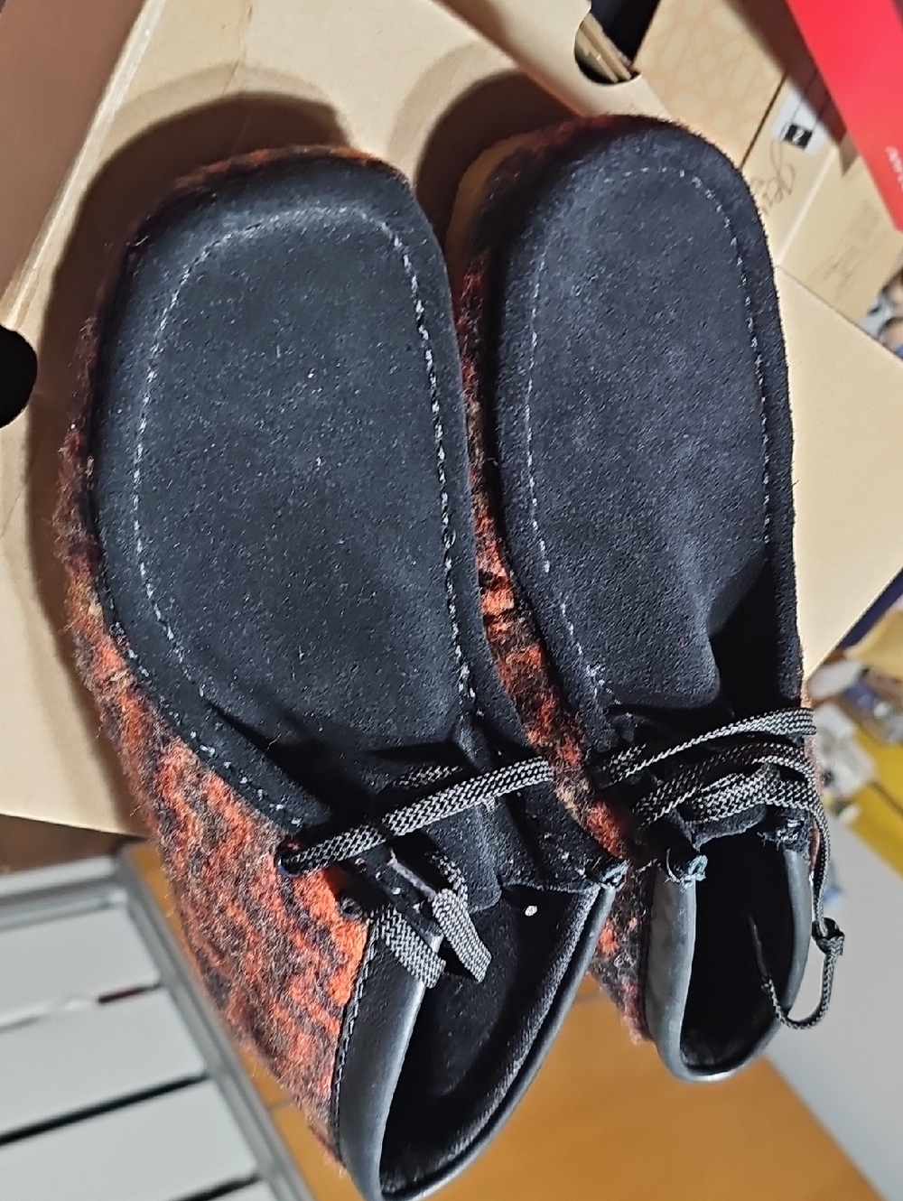 Clarks Men's Black and Brown Wool-Look Lace-Up Boots